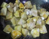 A picture of step 2 of Restaurant Style Raw Jackfruit Masala.