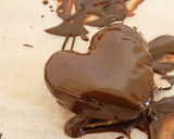 Foto del paso 6 de la receta: Bombones corazón de fresa para San Valentín