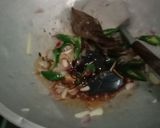 Foto langkah ke 2 dari resep Udang brokoli cabai hijau.