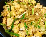 Hình bước làm 3 của món Cá chẽm xào miến
