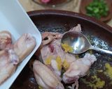 Foto langkah ke 2 dari resep Gai Hor Bai Toey - Thai Pandan Chicken (Ayam Pandan Thailand).