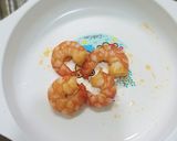 Hình bước làm 4 của món Cháo tôm cùng nước rau củ hầm
