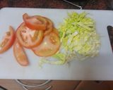 Foto del paso 1 de la receta: Hamburguesa de cerdo con setas al ajillo y mayonesa de cebolla