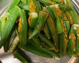 Bharwa Bhindi recipe step 2 photo