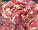 Foto langkah ke 1 dari resep Serundeng Daging Sapi Bumbu Oriental.