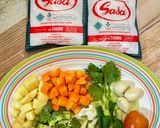 Foto langkah ke 1 dari resep Sayur Sop Bening / Clear Sup Tanpa Ayam.