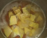 Foto del paso 2 de la receta: Lentejitas rojas guisadas con batata