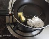 A picture of step 2 of Italian sizzler with spinach, pineapple pasta.
