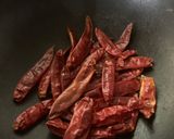 A picture of step 3 of Idli podi gun powder for dosa or idli.