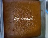Foto langkah ke 8 dari resep BOLU KARAMEL KUKUS SUPER SIMPLE (Tanpa Mixer, Tanpa Telur).