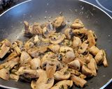 Foto del paso 2 de la receta: Libritos de solomillo con champiñones