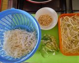 Foto langkah ke 1 dari resep Kentang goreng Tumis Tauge.