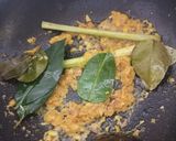 Foto langkah ke 2 dari resep Ayam Woku Kemangi Khas Manado #415.