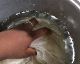 A picture of step 5 of Zobo drink.
