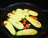 Foto del paso 6 de la receta Mini calabacines en salsa oriental con guarnición de arroz