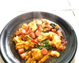 Foto langkah ke 3 dari resep Putih Telur & Sosis kecap Saos Tiram.