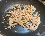 全素辣炒塔香 新豬絲的食譜步驟2照片