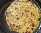 चटपटा मेथी पराठा विथ चटनी (Chatpata methi Paratha recipe in Hindi) रेसिपी चरण 6 फोटो