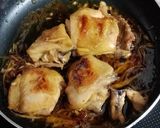 Hình bước làm 3 của món Gà kho gừng