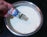 A picture of step 2 of Rose Lassi.