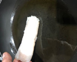 Foto del paso 1 de la receta: Bacalao y merluza con tomate ensayando para Semana Santa