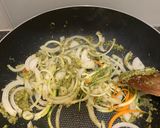 A picture of step 4 of Thai salmon with noodles.
