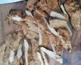 Grilled turkey, pear and walnut salad with blue cheese dressing recipe step 8 photo