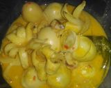 Foto langkah ke 8 dari resep Gulai cumi puyuh cantik.