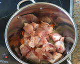 Foto del paso 1 de la receta: Pollo en salsa a mi estilo riojana