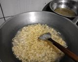 Foto langkah ke 5 dari resep 493. Mie Rebus Ala Dapoer Budhe.