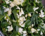 Foto del paso 1 de la receta: Revuelto de brócoli, coliflor, collejas
