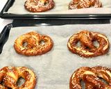 Une image de l'étape 7 de Bretzels sucrés.