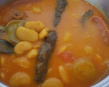 Foto del paso 4 de la receta: Potaje de alubias con chorizo y morcilla de la abuela