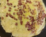 Baconos-sajtos omlett recept fázis 3 fotója