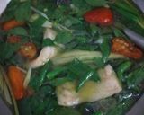 Foto langkah ke 3 dari resep Sup Ikan Kemangi Pedas.