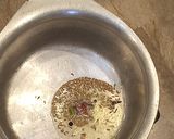 A picture of step 1 of Special halki phulki moong daal khichri aur lauki ka raita.