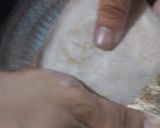 A picture of step 4 of Baisen aur atay ki roti.
