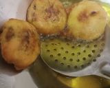 A picture of step 11 of Vada pav.