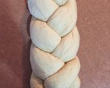 A picture of step 12 of Franks Heavenly Braided Bread.