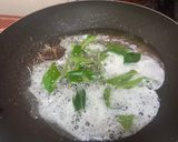 A picture of step 4 of Baby potatoes fry.