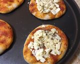 Foto del paso 8 de la receta: Fugaceta y pizzetas a mi estilo, con harina integral y un toque de crema de leche