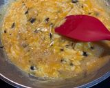 Foto del paso 3 de la receta: Capricho de patatas paja, huevo y trufa