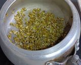 A picture of step 3 of Mung Bean Sprouts.