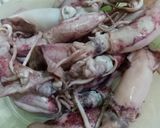 Foto langkah ke 1 dari resep Tumis Cumi Asin dari Surga.