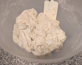 Foto del paso 2 de la receta: Pan redondo sin amasado