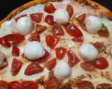 Foto del paso 4 de la receta: Pizza Margarita con boconccinos