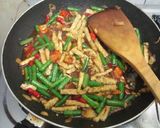 Foto langkah ke 6 dari resep Tumis kacang pancang tempe.