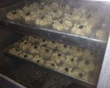 Foto langkah ke 5 dari resep Kue Semprit.