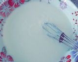 A picture of step 1 of Boondi (Pakori) Raita.