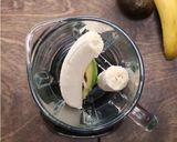 A picture of step 1 of Choco Avocado Smoothie.